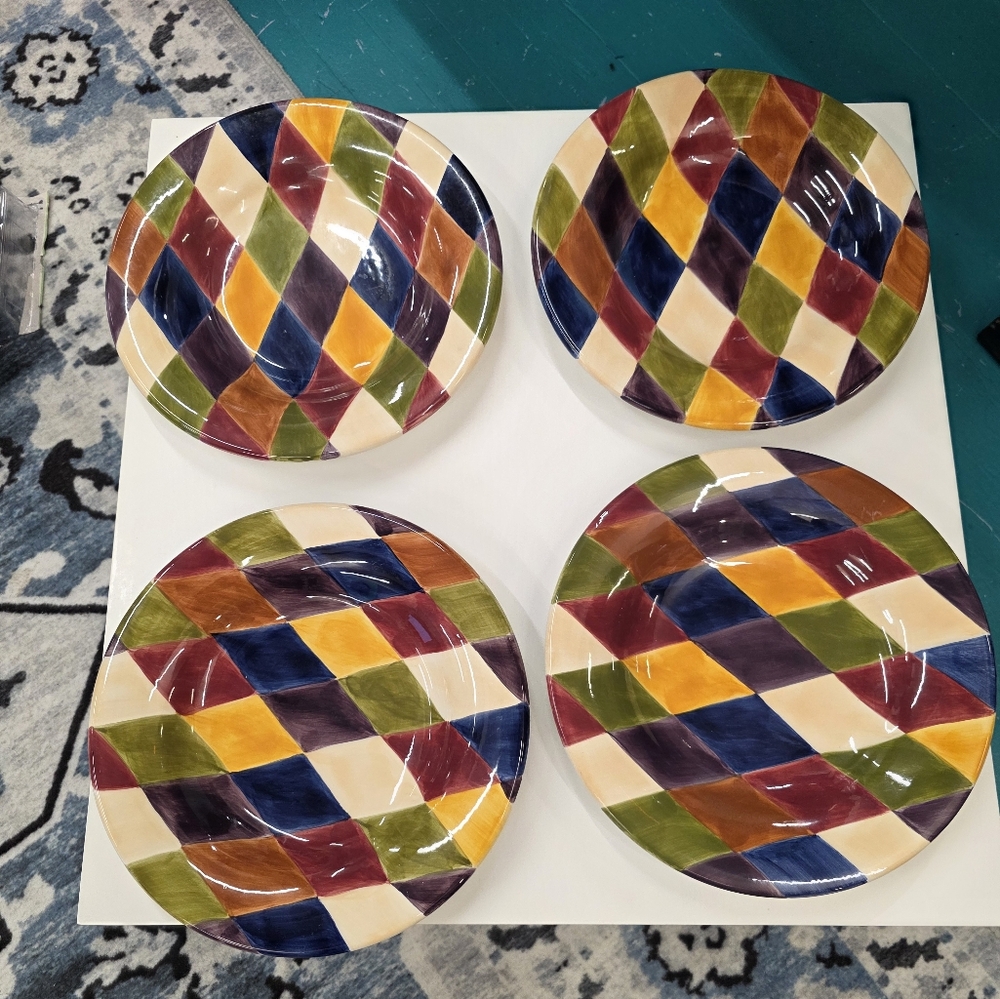 Colorful Harlequin Diamond0 Pattern Plates Set